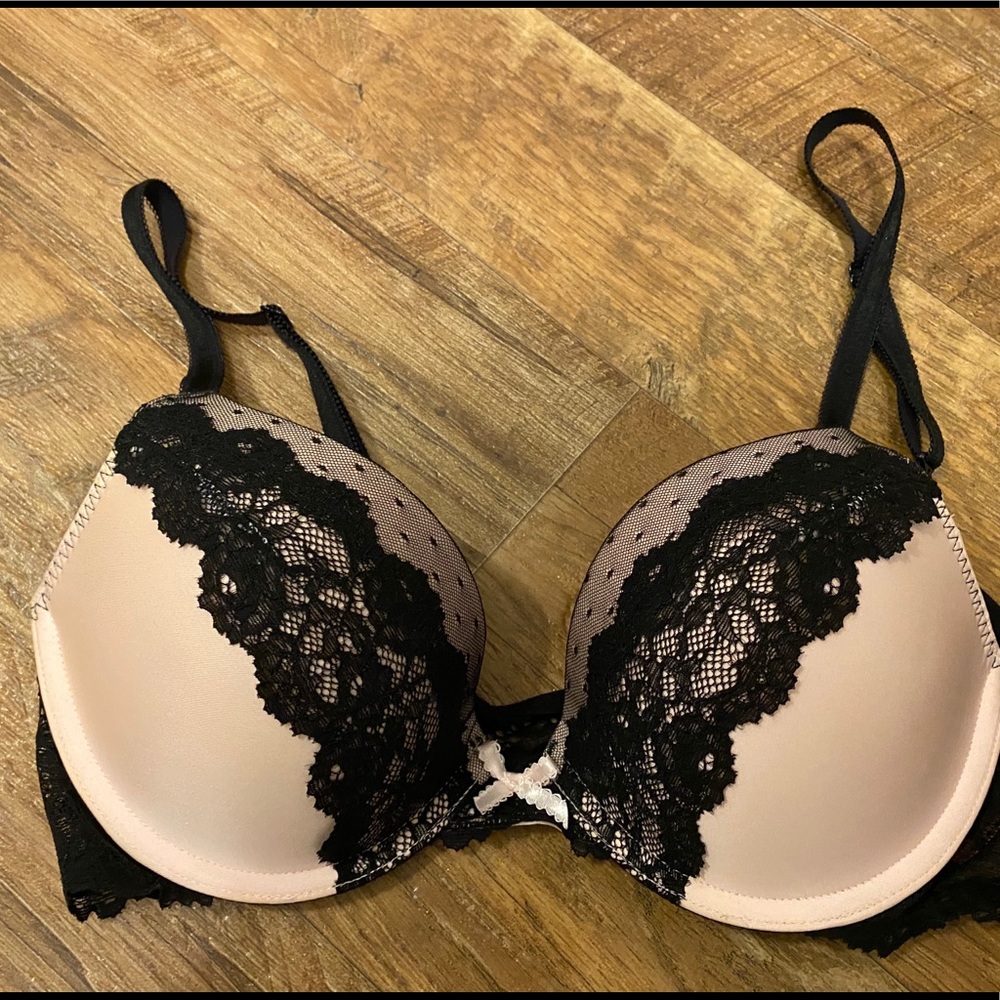 Victoria’s Secret Bra